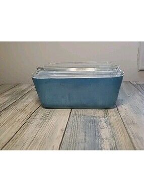 Vintage Pyrex 502-B Blue Refrigerator Dish w/502-C Glass Lid